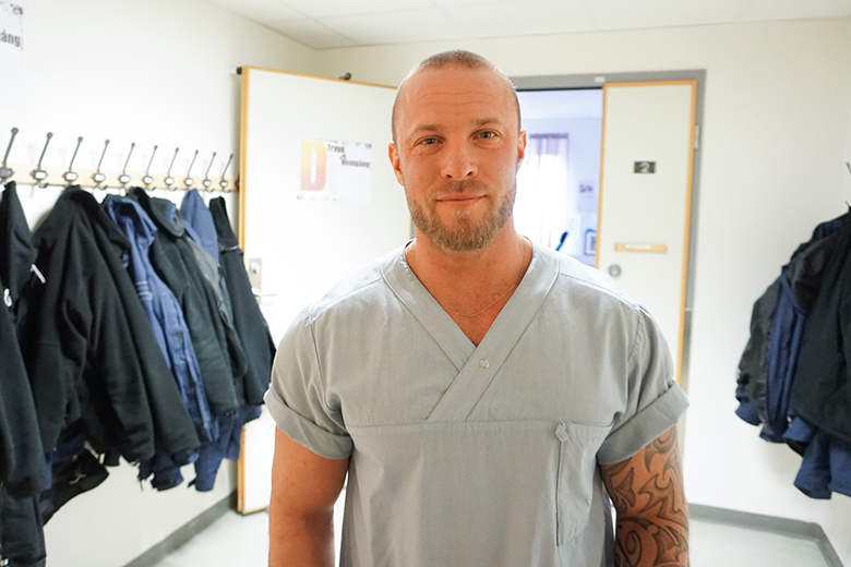 Patrik Jönsson jobbar som vårdbiträde i Osby kommun